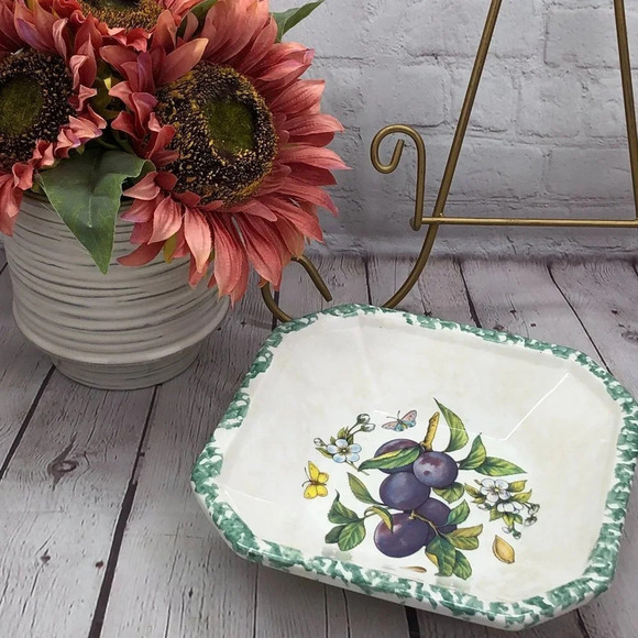 vintage serving pasta bowl fruit (PLUM) butterfly floral - Picture 1 of 7